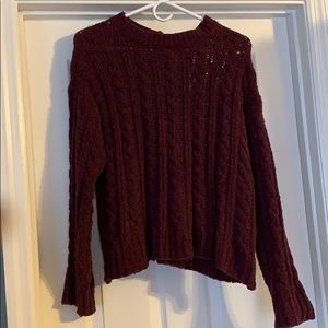 American Eagle Sweater
